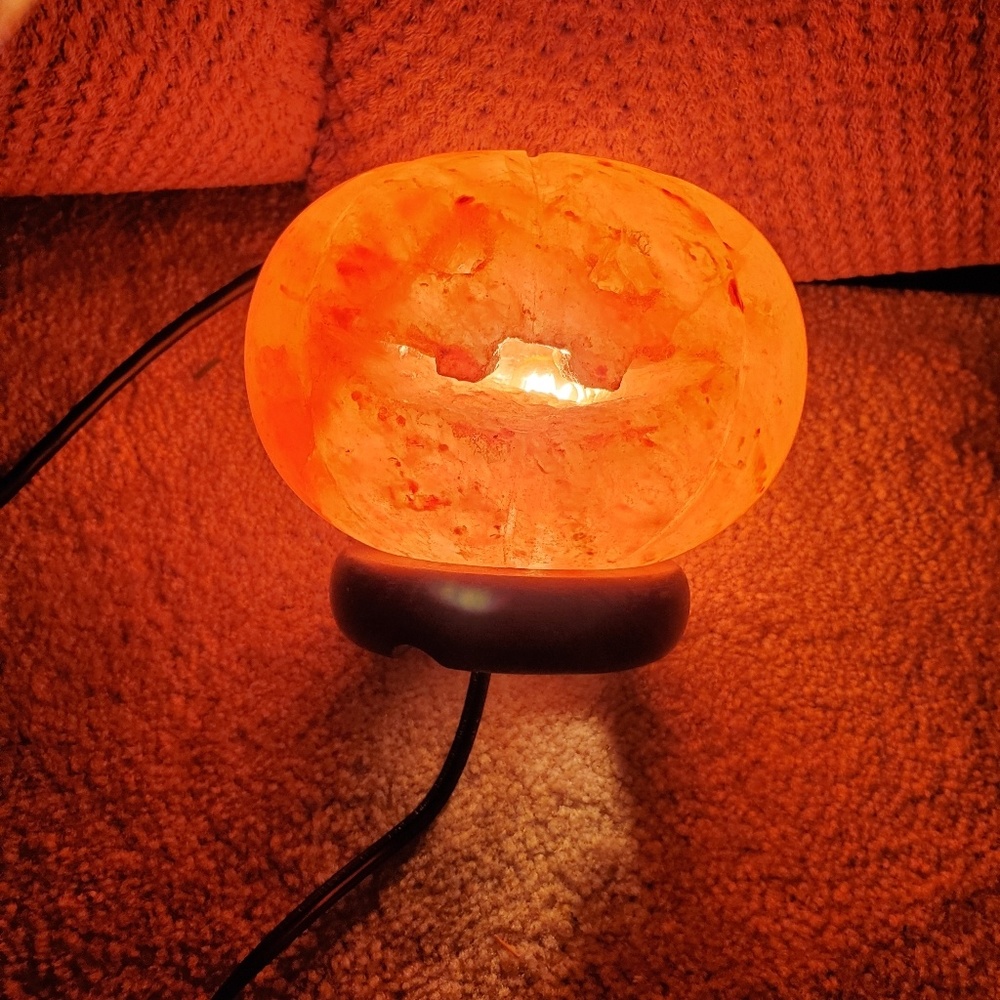 Jack o lantern  Himalayan salt lamp